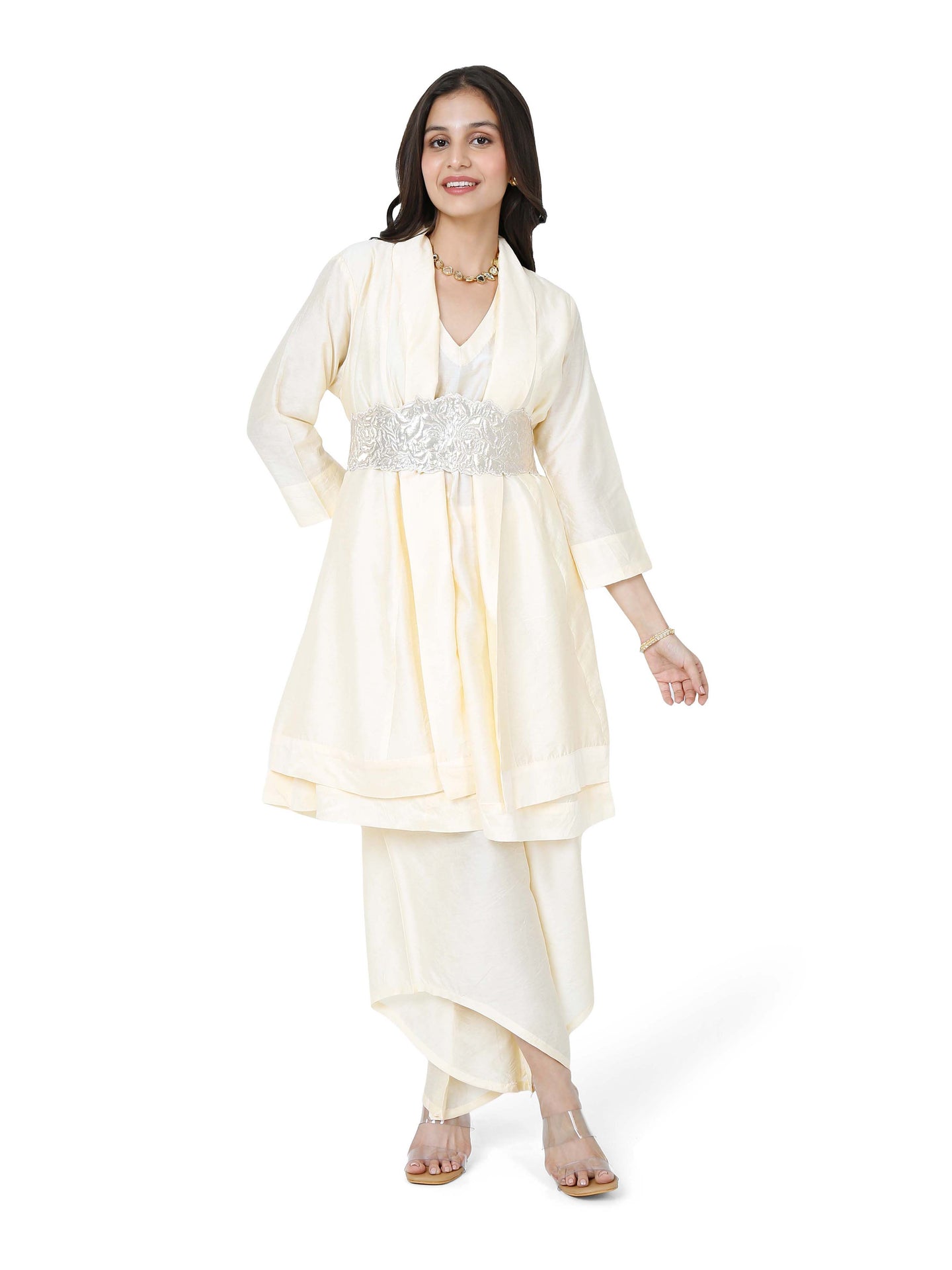 Champagne Layered Kurta Set With Rose Belt