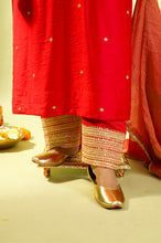 Load image into Gallery viewer, Red Straight Long Kurta Set
