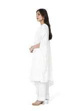 Load image into Gallery viewer, White Cape Kurta Set
