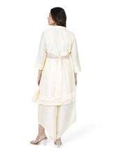 Load image into Gallery viewer, Champagne Layered Kurta Set With Rose Belt
