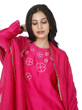 Load image into Gallery viewer, Hot Pink Pita Straight Kurta Set
