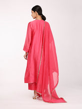 Load image into Gallery viewer, Pink Chand Embroidered Kurta Set
