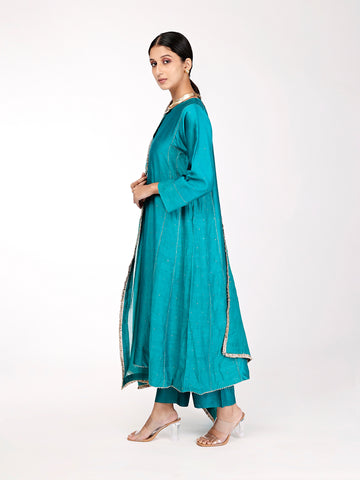 Teal Chand Embroidered Kurta Set