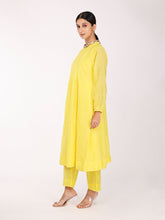 Load image into Gallery viewer, Yellow Chand Pleated Kurta Set
